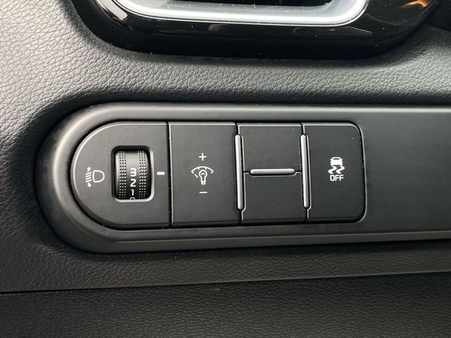 Kia Ceed III Санкт-Петербург  - изображение 24