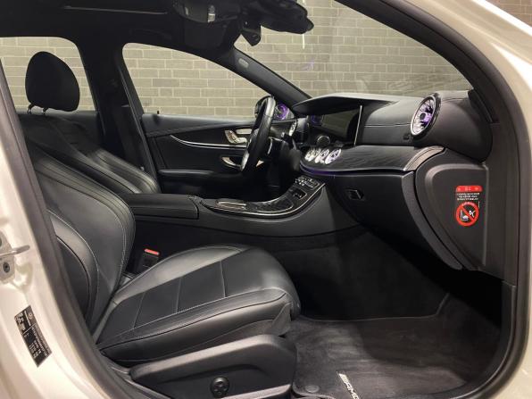 Mercedes-Benz E-Класс V (W213 S213 C238) Рестайлинг с пробегом 2020 года, цена 5 100 000 рублей, 60910 км, седан, Автокод Объявления