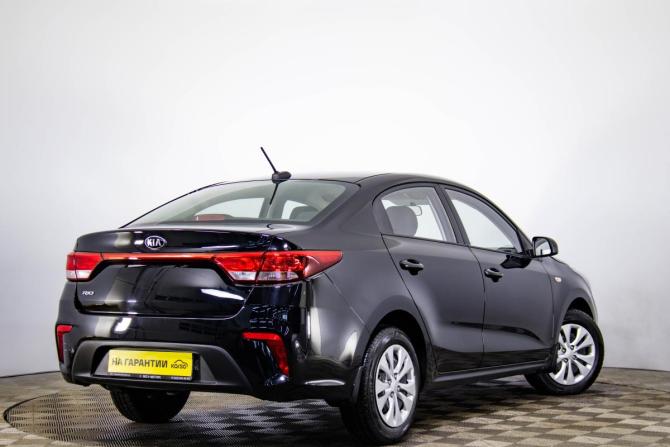 Kia Rio IV с пробегом 2017 года, цена 1 379 000 рублей, 75150 км, седан, Автокод Объявления