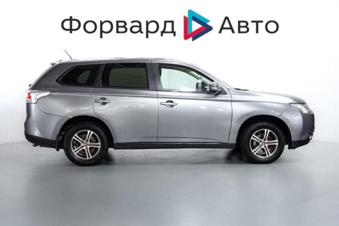 Mitsubishi Outlander III с пробегом 2012 года, цена 990 000 рублей, 336000 км, внедорожник, Автокод Объявления