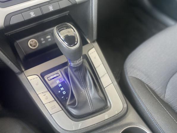 Hyundai Elantra VI (AD) с пробегом 2018 года, цена 1 395 000 рублей, 127897 км, седан, Автокод Объявления