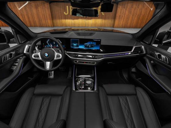 BMW X7 I (G07) Рестайлинг с пробегом 2023 года, цена 14 000 000 рублей, 14086 км, внедорожник, Автокод Объявления