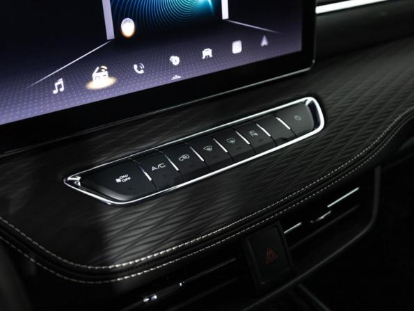 Haval Jolion I Рестайлинг с пробегом 2024 года, цена 2 100 000 рублей, 14290 км, внедорожник, Автокод Объявления