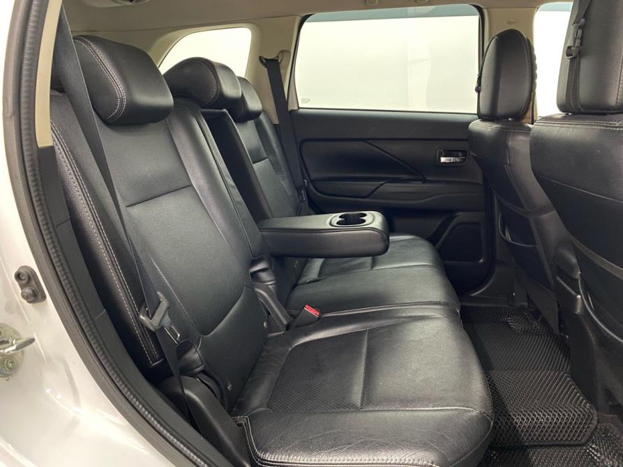 Mitsubishi Outlander III Рестайлинг 2 Энгельс  - изображение 33