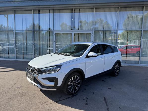 Lada (ВАЗ) Vesta I Рестайлинг (NG) с пробегом 2024 года, цена 1 699 000 рублей, 11205 км, универсал, Автокод Объявления