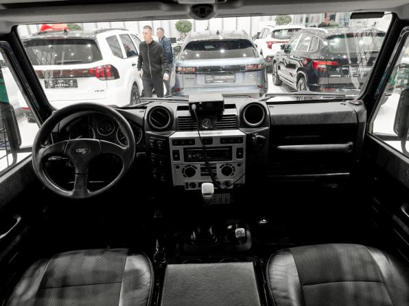 Land Rover Defender I Рестайлинг с пробегом 2014 года, цена 3 050 000 рублей, 115482 км, внедорожник, Автокод Объявления