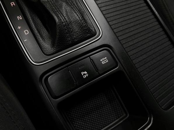 Kia Sorento II Рестайлинг с пробегом 2014 года, цена 1 595 000 рублей, 242109 км, внедорожник, Автокод Объявления