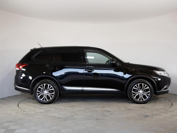Mitsubishi Outlander III Рестайлинг 2 с пробегом 2016 года, цена 1 549 000 рублей, 161943 км, внедорожник, Автокод Объявления