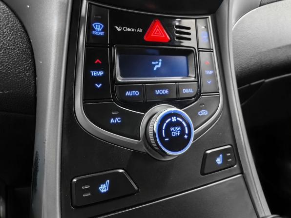 Hyundai Elantra V (MD) Рестайлинг с пробегом 2014 года, цена 1 112 000 рублей, 178945 км, седан, Автокод Объявления