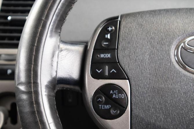 Toyota Prius II Рестайлинг (XW20) с пробегом 2007 года, цена 649 000 рублей, 270500 км, лифтбек, Автокод Объявления