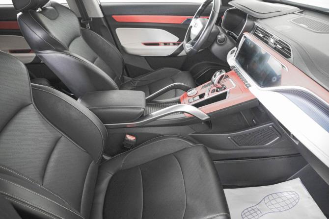 Geely Boyue I Рестайлинг с пробегом 2021 года, цена 2 099 000 рублей, 84500 км, внедорожник, Автокод Объявления