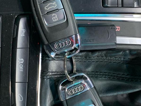 Audi Q5 I (8R) Рестайлинг с пробегом 2013 года, цена 1 600 000 рублей, 215650 км, внедорожник, Автокод Объявления