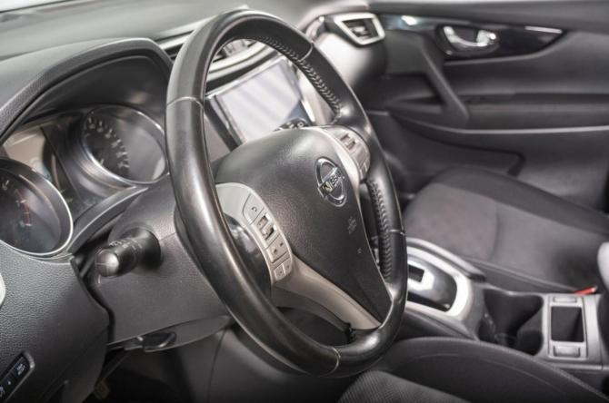 Nissan Qashqai II с пробегом 2017 года, цена 1 659 000 рублей, 123000 км, внедорожник, Автокод Объявления