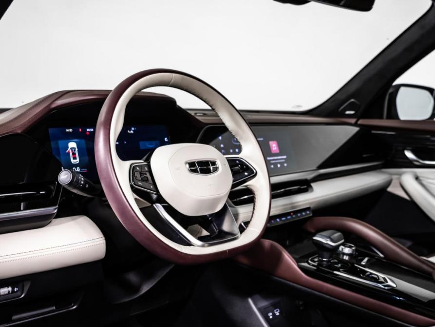 Geely Monjaro I Москва  - изображение 9