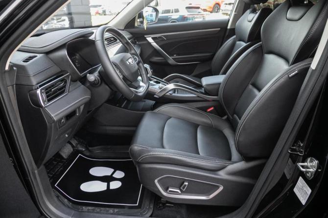Geely Atlas Pro с пробегом 2023 года, цена 1 998 000 рублей, 40800 км, внедорожник, Автокод Объявления
