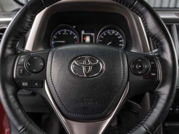 Toyota RAV4 IV (XA40) Рестайлинг с пробегом 2018 года, цена 2 249 070 рублей, 96655 км, внедорожник, Автокод Объявления