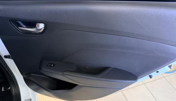 Hyundai Solaris II с пробегом 2020 года, цена 1 522 000 рублей, 95124 км, седан, Автокод Объявления