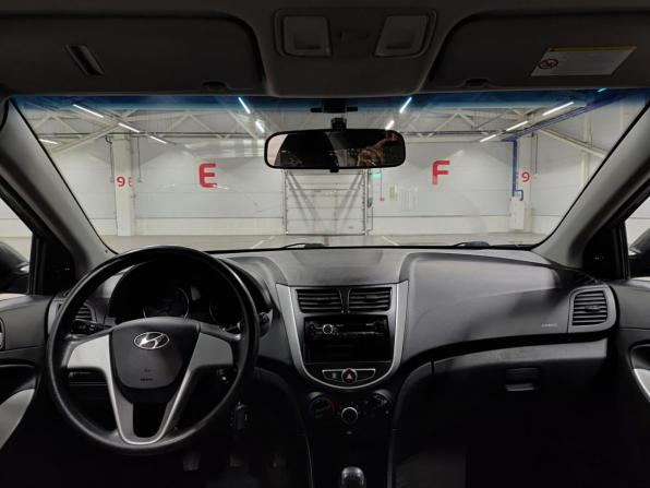 Hyundai Solaris I с пробегом 2013 года, цена 630 000 рублей, 183877 км, седан, Автокод Объявления
