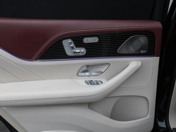 Mercedes-Benz Maybach GLS I Рестайлинг с пробегом 2023 года, цена 19 700 000 рублей, 37016 км, внедорожник, Автокод Объявления