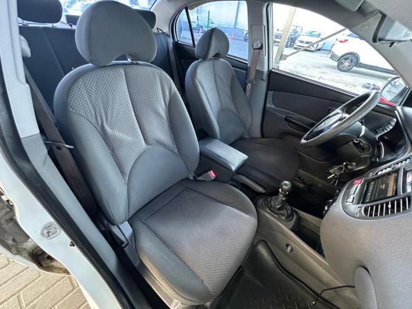 Kia Rio II Рестайлинг с пробегом 2010 года, цена 540 000 рублей, 180000 км, седан, Автокод Объявления