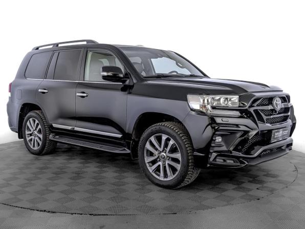 Toyota Land Cruiser 200 Series Рестайлинг 2 с пробегом 2017 года, цена 6 170 000 рублей, 177144 км, внедорожник, Автокод Объявления