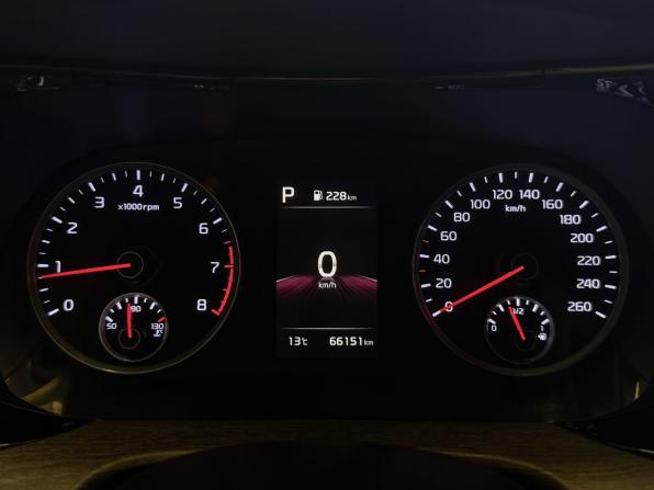 Kia K5 III с пробегом 2022 года, цена 2 700 000 рублей, 66150 км, седан, Автокод Объявления