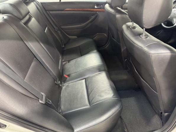 Toyota Avensis II Рестайлинг с пробегом 2006 года, цена 899 800 рублей, 191000 км, седан, Автокод Объявления
