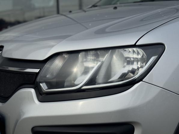 Renault Sandero II с пробегом 2017 года, цена 1 000 000 рублей, 65117 км, хэтчбек, Автокод Объявления