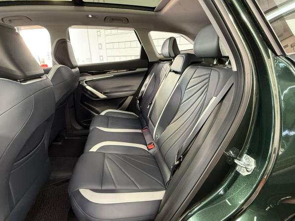 Geely Atlas II с пробегом 2024 года, цена 2 880 000 рублей, 45421 км, внедорожник, Автокод Объявления