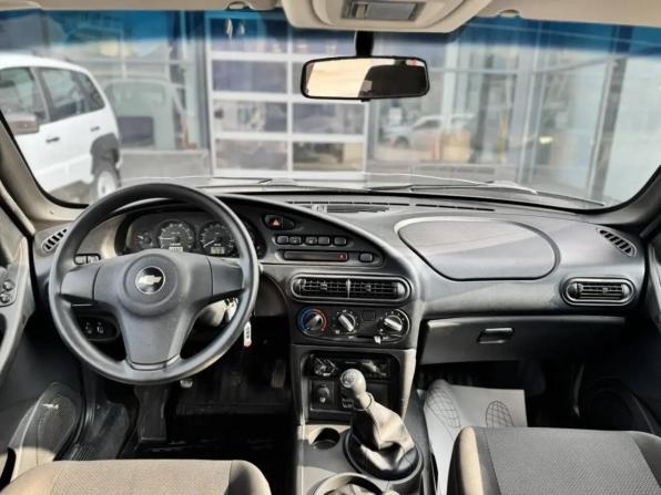Chevrolet Niva I Рестайлинг с пробегом 2017 года, цена 620 000 рублей, 100000 км, внедорожник, Автокод Объявления