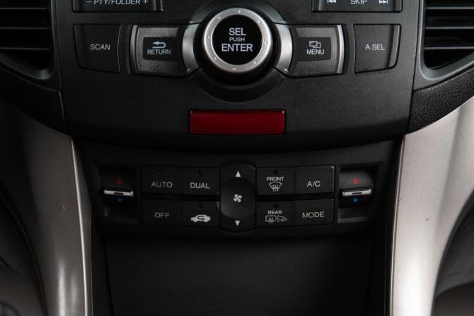 Honda Accord VIII с пробегом 2008 года, цена 1 149 000 рублей, 336460 км, седан, Автокод Объявления