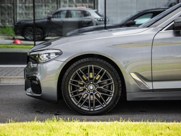 BMW 5 серии VII (G30/G31/G38) с пробегом 2017 года, цена 2 375 000 рублей, 266703 км, седан, Автокод Объявления