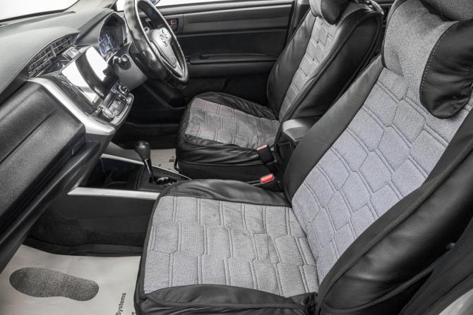 Toyota Corolla XI (E160 E170) Рестайлинг 2 с пробегом 2019 года, цена 1 409 000 рублей, 193000 км, универсал, Автокод Объявления