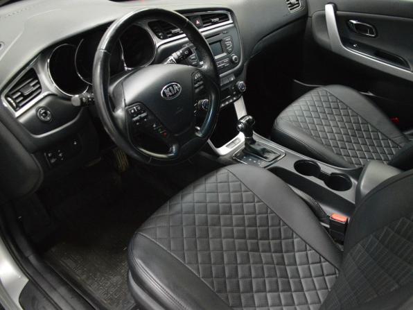 Kia Ceed II Рестайлинг с пробегом 2017 года, цена 1 139 000 рублей, 124346 км, хэтчбек, Автокод Объявления