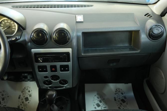 Renault Logan I с пробегом 2006 года, цена 199 000 рублей, 307000 км, седан, Автокод Объявления