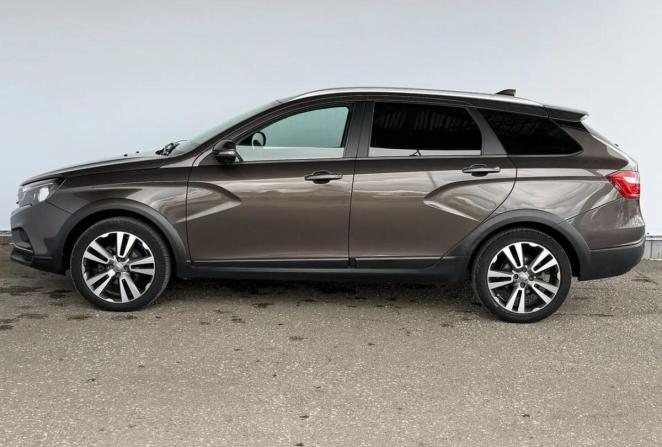 Lada (ВАЗ) Vesta I с пробегом 2018 года, цена 985 000 рублей, 81316 км, универсал, Автокод Объявления