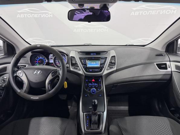 Hyundai Elantra V (MD) Рестайлинг с пробегом 2014 года, цена 1 125 000 рублей, 199400 км, седан, Автокод Объявления