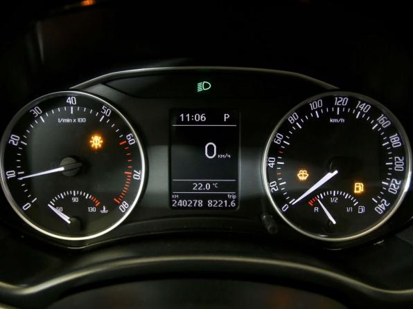 Skoda Octavia II (A5) Рестайлинг с пробегом 2012 года, цена 825 000 рублей, 240277 км, лифтбек, Автокод Объявления
