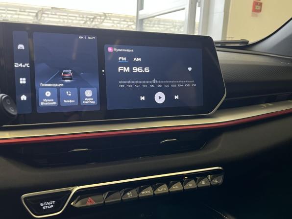 Geely Coolray I Рестайлинг с пробегом 2023 года, цена 2 129 000 рублей, 20600 км, внедорожник, Автокод Объявления