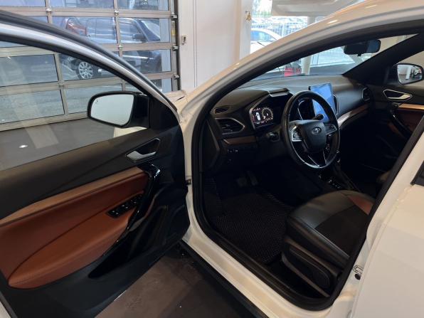 Lada (ВАЗ) Vesta I Рестайлинг (NG) с пробегом 2024 года, цена 1 497 000 рублей, 29346 км, универсал, Автокод Объявления