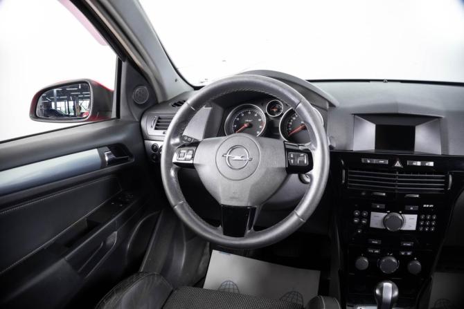 Opel Astra H Рестайлинг с пробегом 2008 года, цена 439 000 рублей, 273415 км, хэтчбек, Автокод Объявления
