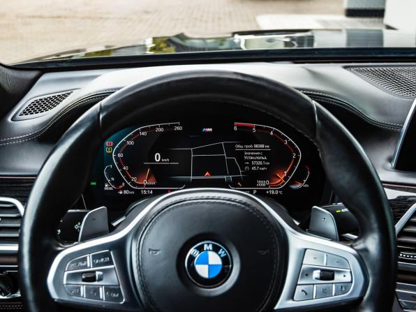 BMW 7 серии VI (G11/G12) Рестайлинг с пробегом 2019 года, цена 5 890 000 рублей, 98398 км, седан, Автокод Объявления