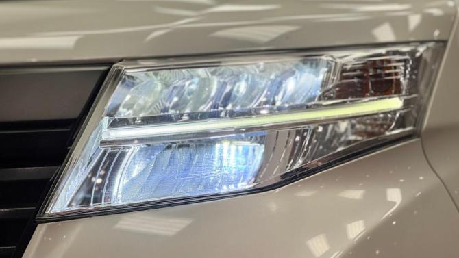 Subaru Justy V с пробегом 2016 года, цена 790 000 рублей, 130317 км, минивэн, Автокод Объявления