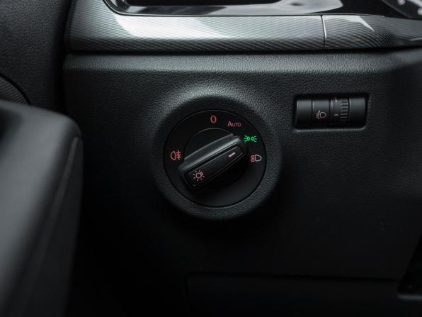 Volkswagen Polo VI с пробегом 2022 года, цена 1 945 000 рублей, 32930 км, лифтбек, Автокод Объявления