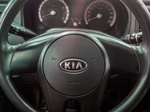 Kia Rio II Рестайлинг с пробегом 2010 года, цена 659 900 рублей, 227000 км, седан, Автокод Объявления