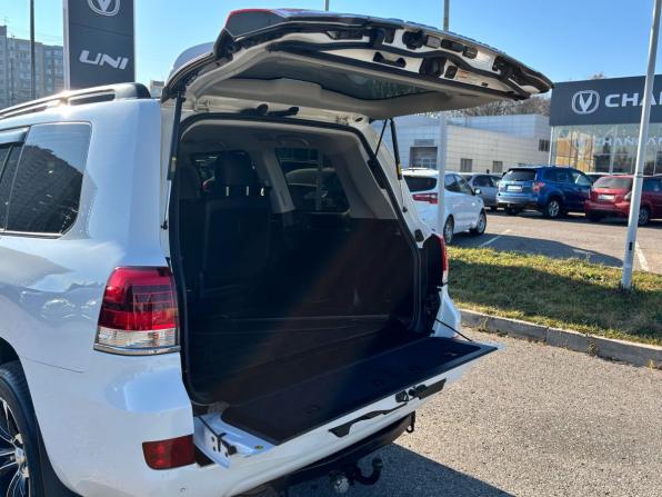 Toyota Land Cruiser 200 Series Рестайлинг 2 с пробегом 2016 года, цена 5 650 000 рублей, 172000 км, внедорожник, Автокод Объявления