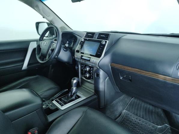 Toyota Land Cruiser Prado 150 Series Рестайлинг 2 с пробегом 2018 года, цена 5 099 000 рублей, 168499 км, внедорожник, Автокод Объявления