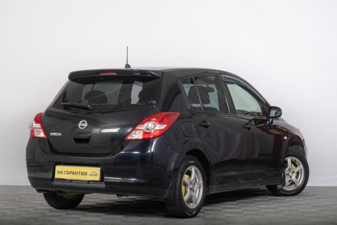 Nissan Tiida I Рестайлинг с пробегом 2012 года, цена 829 000 рублей, 260000 км, хэтчбек, Автокод Объявления