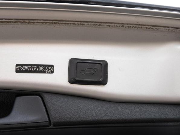Toyota RAV4 V (XA50) с пробегом 2021 года, цена 2 900 000 рублей, 126359 км, внедорожник, Автокод Объявления