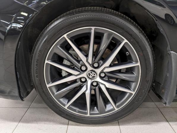 Toyota Camry VIII (XV70) Рестайлинг с пробегом 2021 года, цена 2 790 000 рублей, 156957 км, седан, Автокод Объявления
